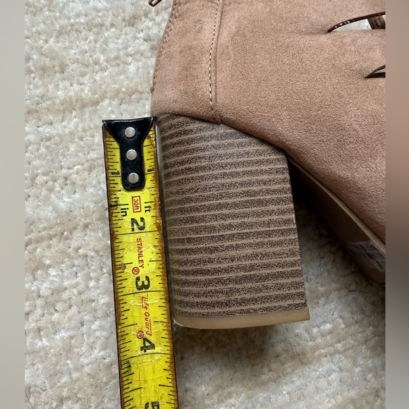 Boot / Sandal Heels Size 6 Brown Tan - Picture 8 of 8